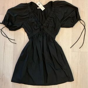 NWT Abercrombie & Fitch Black Plunge V-Neck Dress